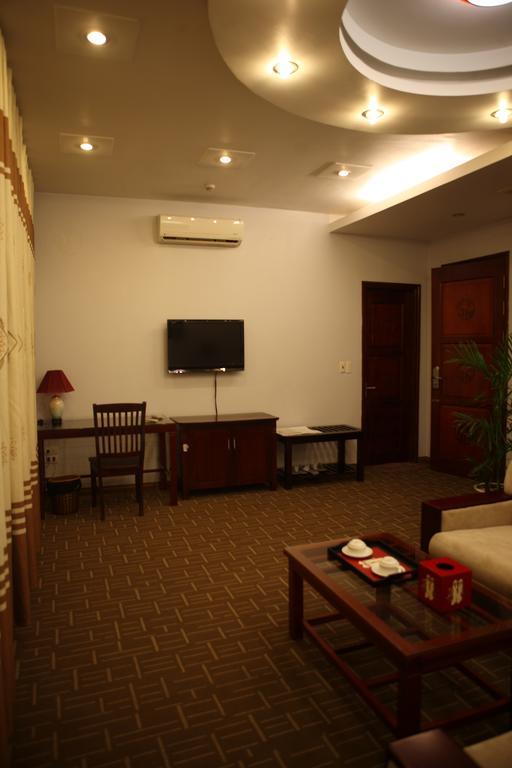 Tien Thanh Hotel Hai Duong Room photo